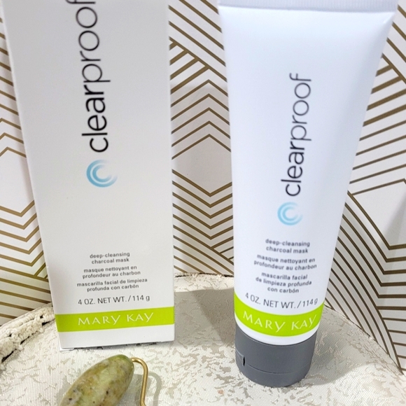 Charcoal mask - Picture 1 of 5